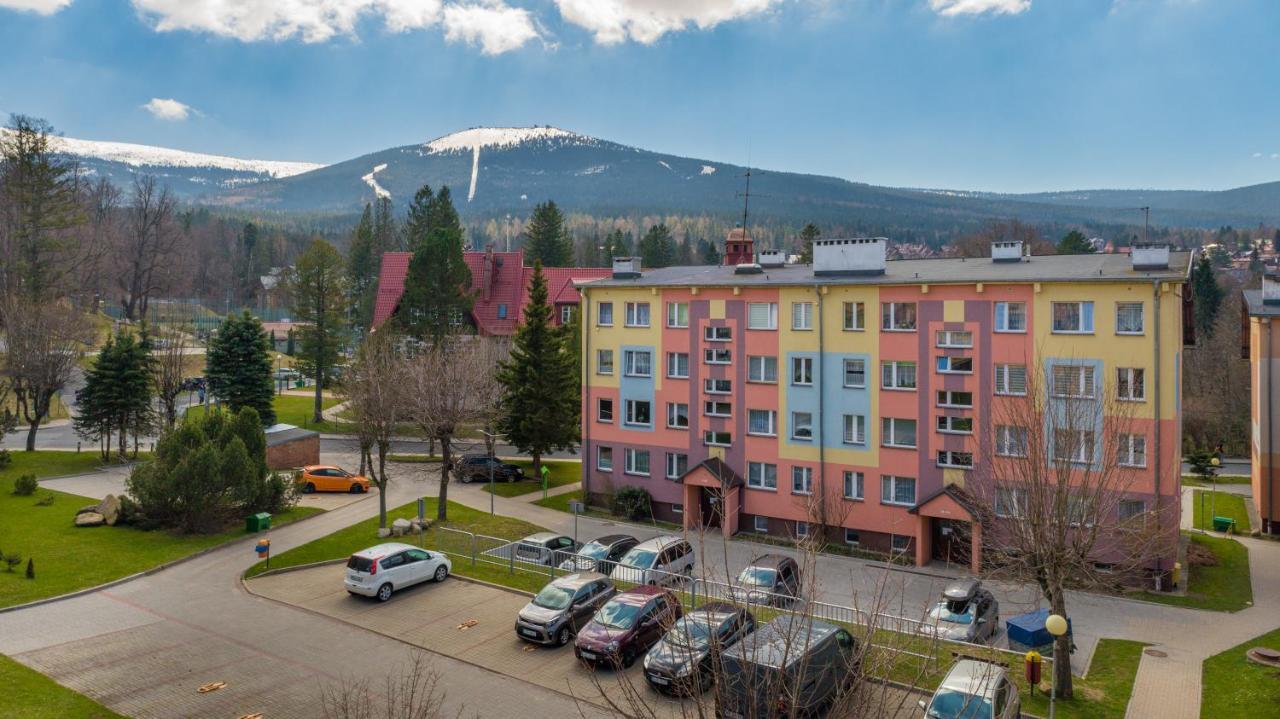 Widok Z Centrum Sklářská Poruba Exteriér fotografie